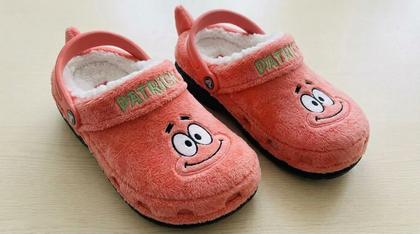 Patrick Plush Character Clogs